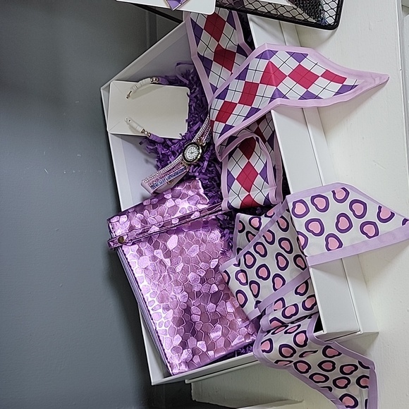 Purple Gift Set Package Womens Purple Lover Gift - Picture 5 of 16
